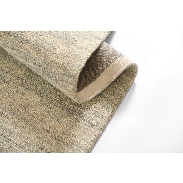 Momeni James Light Grey Hand Tufted Area Rug 2' X 3' For Sale - Image 11 of 11