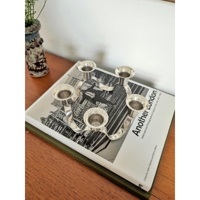 Antique Georgian Silver Plated Circular Waveform Candleholder by Charles Wright For Sale - Image 6 of 12