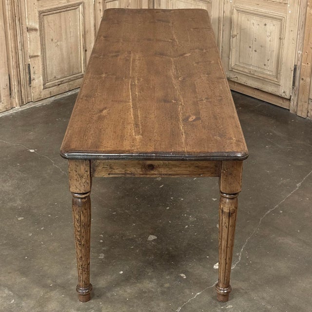 Antique English Rustic Pine Farm Table ~ Dining Table With Drawer For Sale - Image 11 of 18