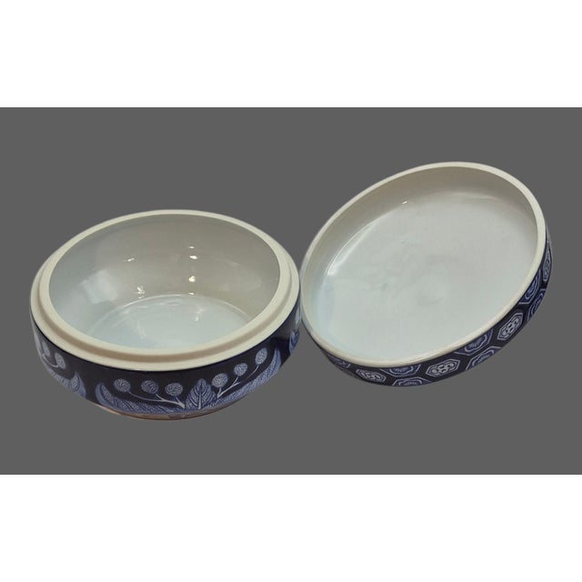 Late 20th Century Decorative Chris Madden Ladybugs Blue & White Leaf Floral Lidded Porcelain Jar For Sale - Image 5 of 8