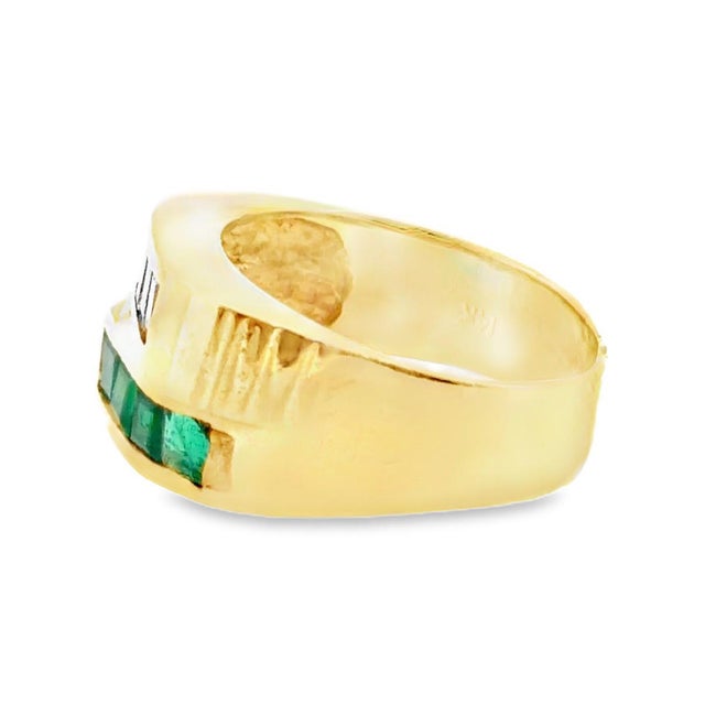 Contemporary Vintage 14k Emerald and Diamond Band Ring, Size 7.75 For Sale - Image 3 of 7