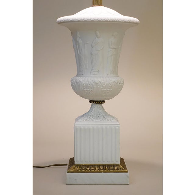 1960s Xlarge Paul Hanson Neoclassical Modern Hollywood Regency Bisque Ceramic Marble Brass Table Lamp 1960's Italy For Sale - Image 5 of 13