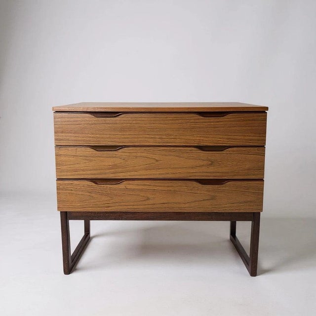 1970s Mid-Century Modern Europa Formica and Teak Chest of Drawers, 1970s For Sale - Image 5 of 8