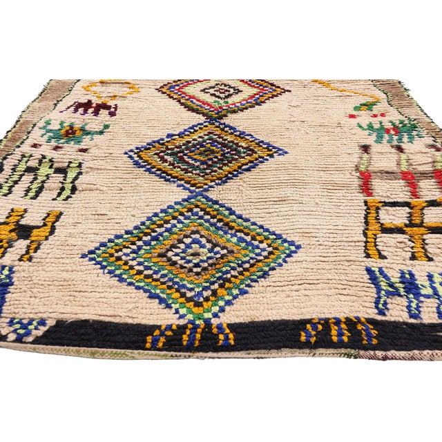 Berber Tribes of Morocco Vintage Azilal Moroccan Rug, 03'09 X 09'04 For Sale - Image 4 of 10
