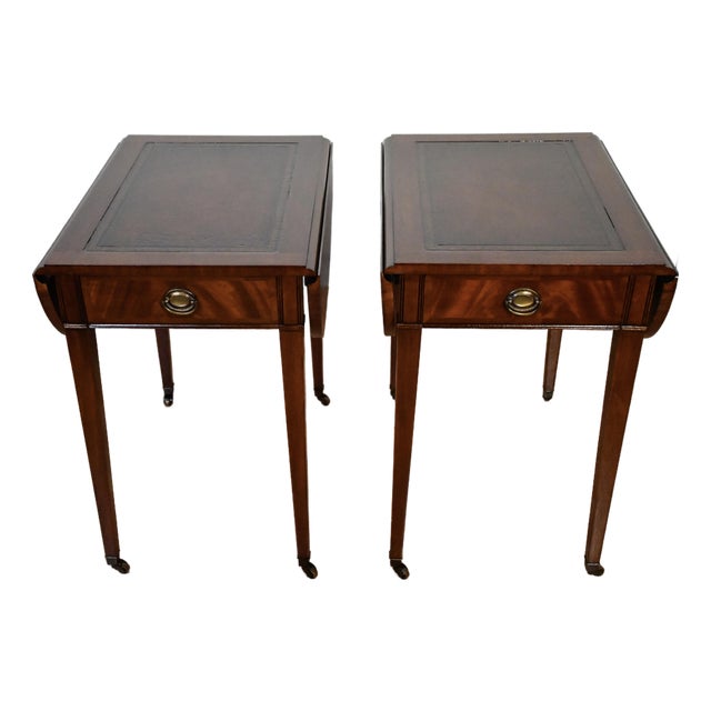 1930s Pair of Weiman Regency Mahogany & Leather Top Pembroke Side / End Tables For Sale