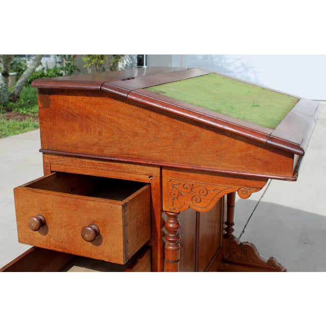Antique 1860s Victorian Walnut Davenport Writing Desk English Slant Front Secretary With Original Green Baize Top For Sale - Image 12 of 18