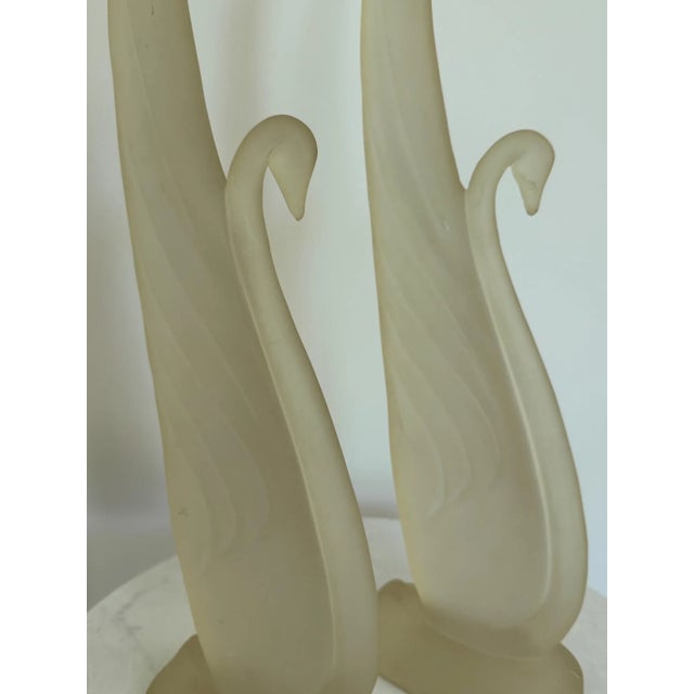 Glass Late 20th Century Pair of Austin Sculpture Frosted Art Glass Swans – Mid-Century Modern Sculptural Birds For Sale - Image 7 of 8