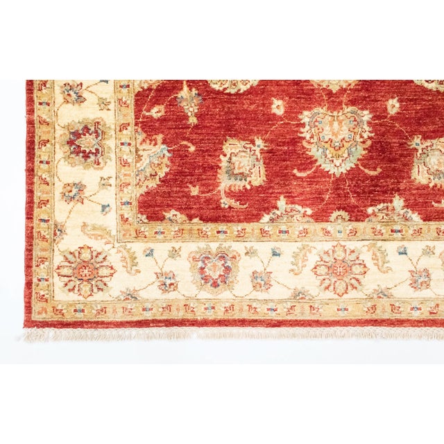 Middle Eastern Rug in Wool For Sale - Image 5 of 10