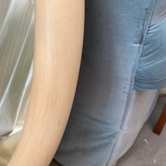 White 1970s Serge Roche Style Leaf Console and Mirror For Sale - Image 8 of 9