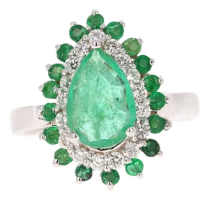 2.33 Carat Pear Cut Emerald Diamond 18 Karat White Gold Engagement Ring, Size 7