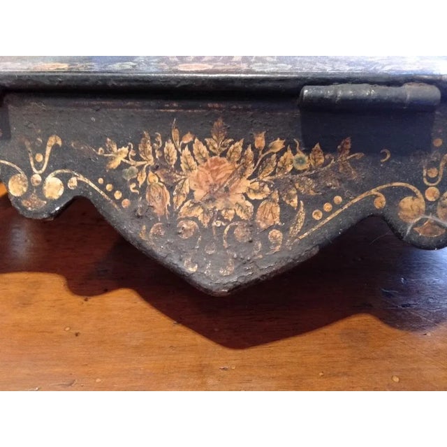 Model Nuova Originale Margherita Sewing Machine For Sale - Image 9 of 15