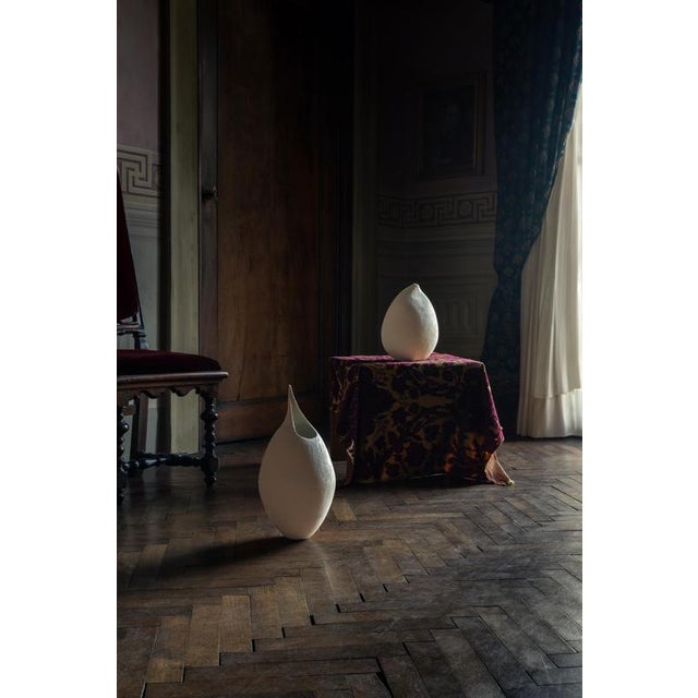 Brown Ewer Vase by Laura Pasquino For Sale - Image 8 of 12