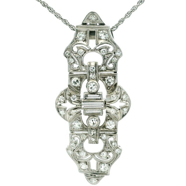 Platinum Art Deco Platinum Diamond Filigree Pendant Necklace, Circa 1925 For Sale - Image 8 of 9