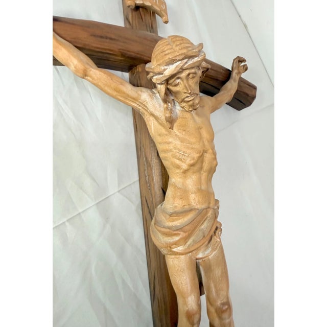 1970s Share Large Vintage Hand Carved Wood Religious Jesus Crucified Cross Sculpture God For Sale - Image 15 of 16