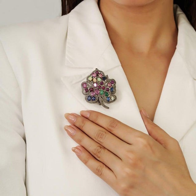 9.15 Ct Multi Gemstone Maple Leaf Convertible Brooch Pendant in Sterling Silver For Sale - Image 6 of 11