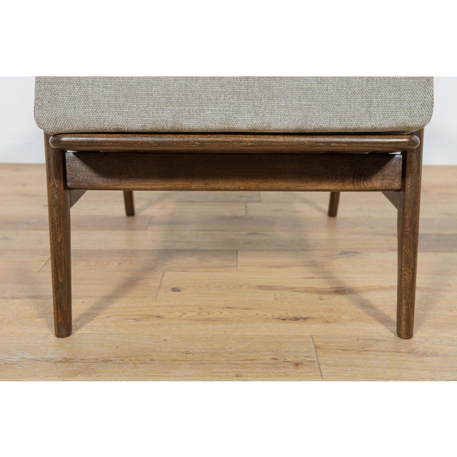 Model 300-139 Chair from Swarzędz Factory, 1960s For Sale - Image 13 of 16