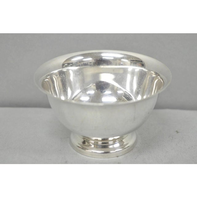 Modern Vintage Reed & Barton Paul Revere Design Silver Plated Small Nut Dish Bowl For Sale - Image 3 of 11