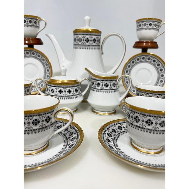 Tea set by Noritake Japan "Scheherazade" pattern for 10 persons The set for 10 persons consists of 10 cups and saucers, a...