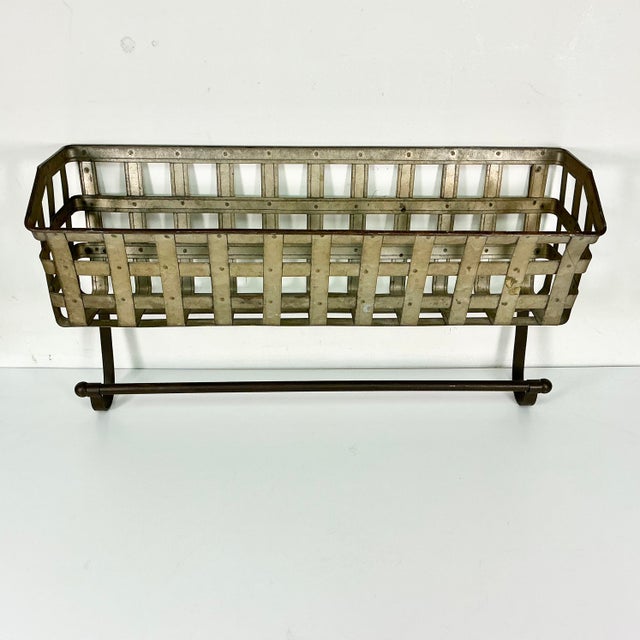 1970s 1970s Vintage Farmhouse Boho Chic Rustic Tin Wall-Mounted Basket Shelf With Towel Bar. For Sale - Image 5 of 18