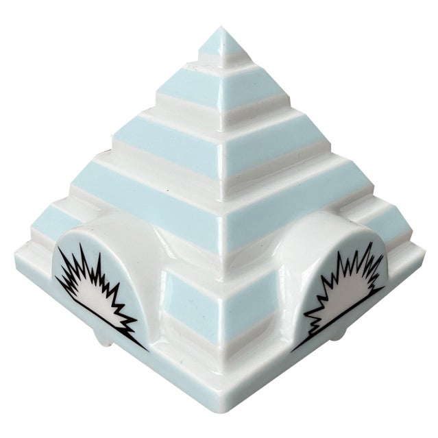 Postmodern Limited Edition Philip Morris Porcelain Stacking Ashtray Pyramide Tip Lid by Frank Stella for Rosenthal, 2000s For Sale