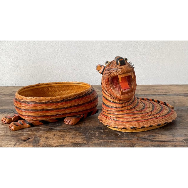 Vintage Shanghai Weave Tiger Basket For Sale - Image 4 of 12