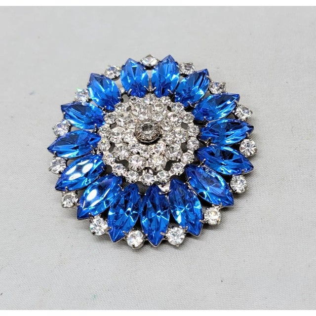 1960s Vintage 1960s Signed Hobe Rhodium Plated Marquise Faux-Sapphire & Clear Rhinestone Brooch For Sale - Image 5 of 6