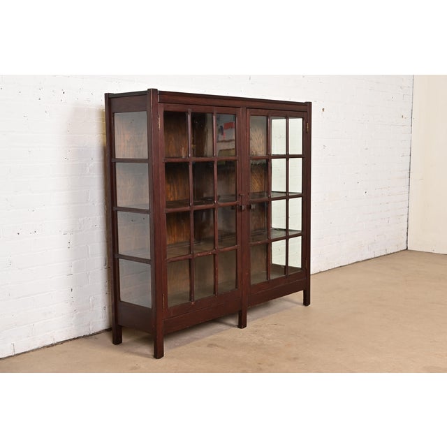 Stickley Brothers Stickley Brothers Style Antique Mission Oak Arts & Crafts Glass Front Bookcase Cabinet, Circa 1900 For Sale - Image 4 of 10