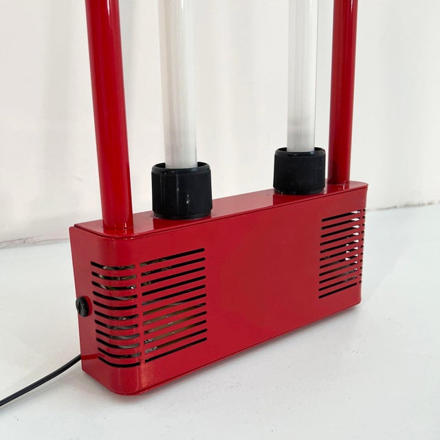 1980s Big Red Double Neon Lamp by Gian N. Gigante for Zerbetto, 1980s For Sale - Image 5 of 9