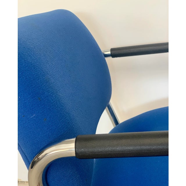 1980s Vintage Chrome & Blue Steelcase Cantilever Chair For Sale - Image 5 of 7