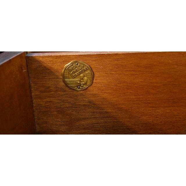 Brown 1920s Finch Fine Furniture English Regency Mahogany Commode / Bachelors Chest of Drawers For Sale - Image 8 of 16