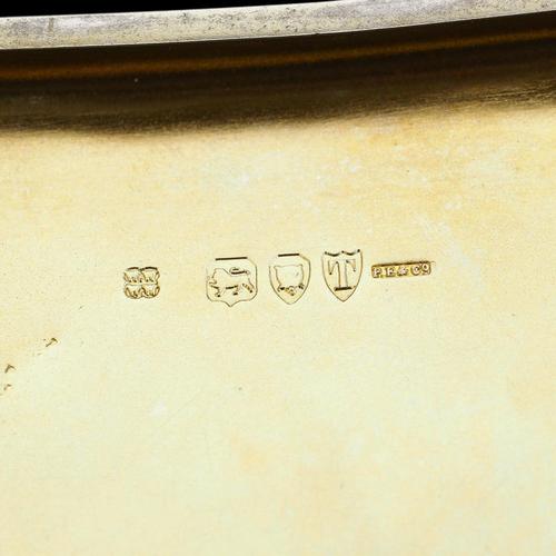 Antique Victorian Curved and Crested Silver Cigarette Case, London, United Kingdom, 1894 For Sale - Image 14 of 18