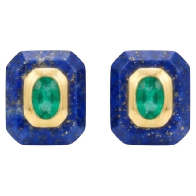 Gemstone details Emerald weight: 0.90 cts Lapis weight: 16.82 cts 14K gold Gross weight: 5.49 grams Gold weight: 1.94...