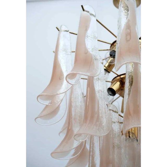 1970s Mid-Century Modern Murano Glass Chandelier with Petals from Mazzega, Italy, 1970s For Sale - Image 5 of 6