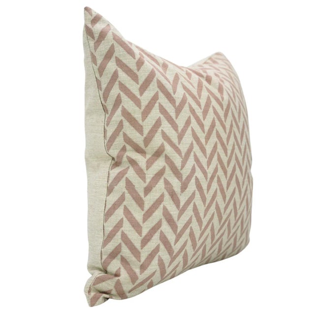 This Fabdivine cushion cover is a perfect blend of tradition and elegance. Crafted from linen Blend, it offers a soft,...