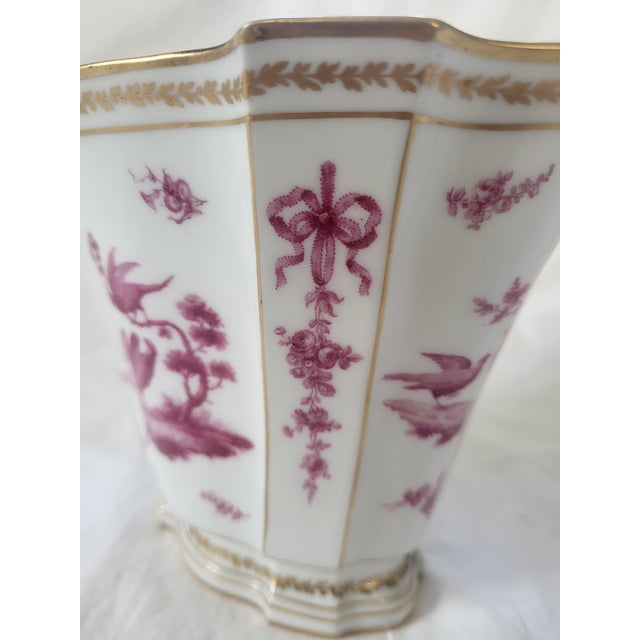 An exceptional and historically significant late 19th-century French Vieux Paris (Old Paris) porcelain cachepot, crafted...