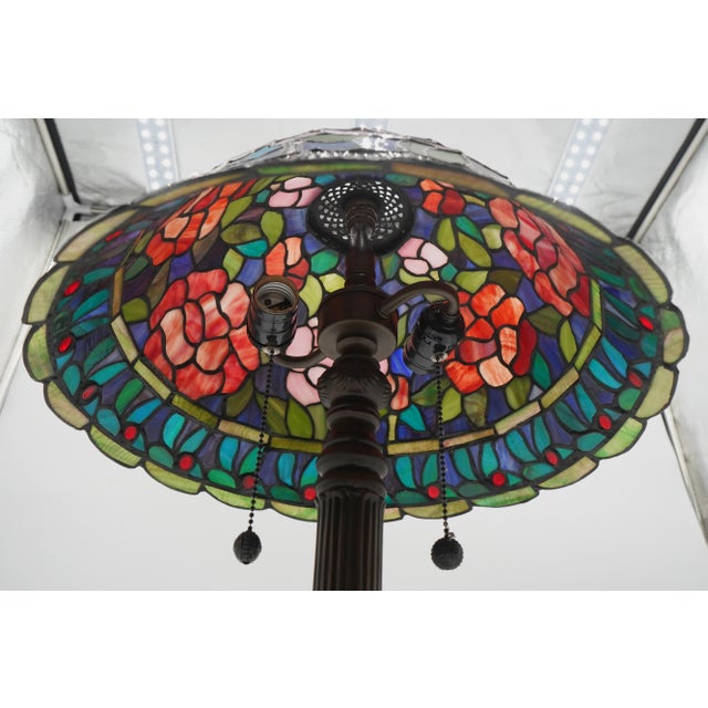 1980s Dale Tiffany Inc Stained Leaded Glass Lamp For Sale - Image 4 of 14