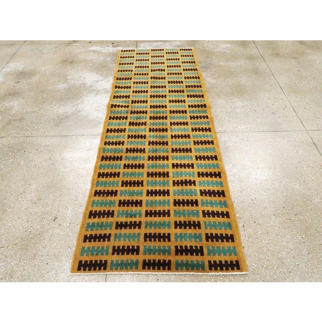 Art Deco Galerie Shabab Collection Mid-20th Century Handmade Turkish Anatolian Art Deco Style Runner For Sale - Image 3 of 10