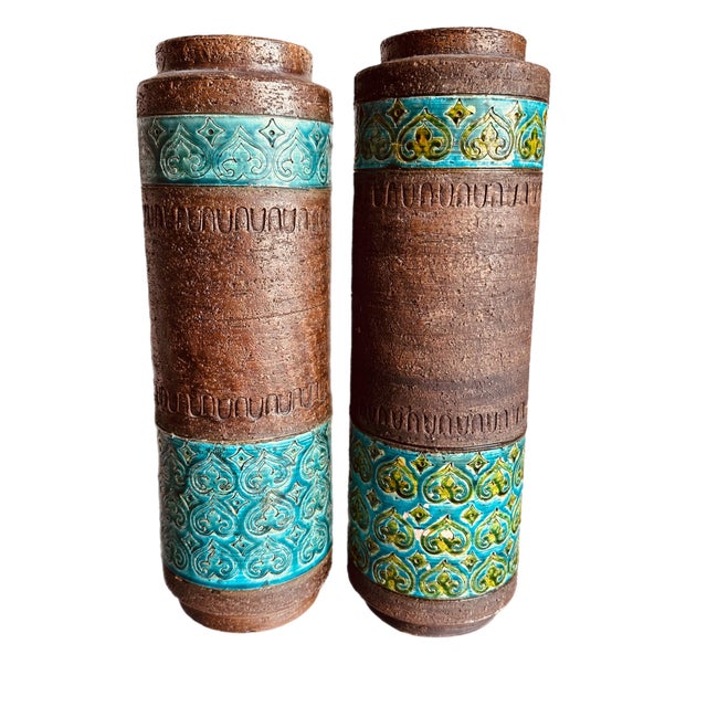 Mid-Century Modern 1960's Ceramic Table Lamps in Rimini Blue by Aldo Londo for Bitossi- A Pair For Sale - Image 3 of 8