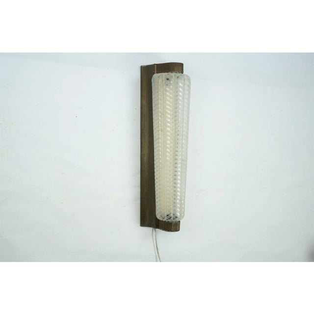 Mid-Century Modern Large Art Deco Sconce in Brass and Acrylic, 1930s For Sale - Image 3 of 17