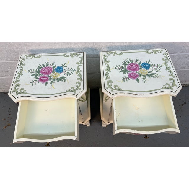 Mid 20th Century Pair of French Provincial Hand-Painted Floral Night Stands For Sale - Image 11 of 16