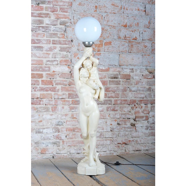 White Art Deco Figural Floor Lamp in Ceramic and Opaline Glass, Germany, 1920s For Sale - Image 8 of 11