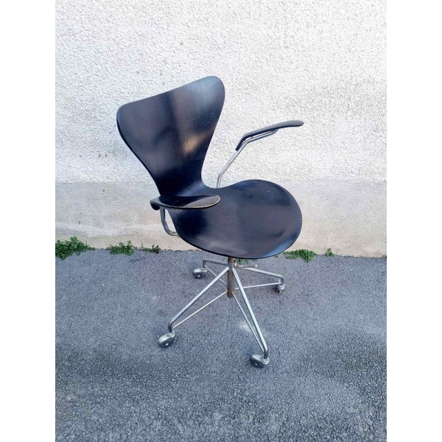 Early Edition Swivel Desk Chair Model 3217 by Arne Jacobsen for Fritz Hansen, Denmark, 1960s For Sale - Image 6 of 13