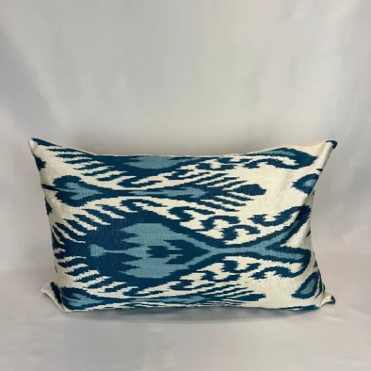2010s Turkish Modern Blue Silk Ikat Pillow Cover For Sale - Image 5 of 5