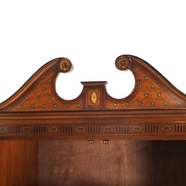Vintage Drexel Heritage English School Adam’s Style Neoclassical Armoire 20thC For Sale - Image 6 of 18