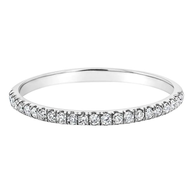 Dainty Diamond Pinky Ring 18k White Gold, Size 8 For Sale