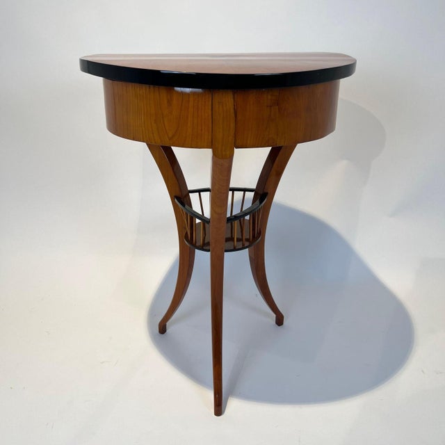 Biedermeier Sewing Table in Cherry Wood, South Germany, 1820 For Sale - Image 11 of 18