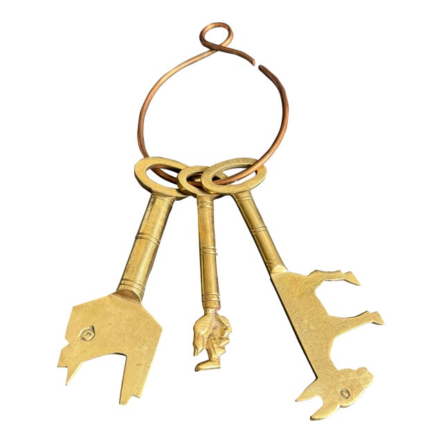 Vintage Brass Decorative Skeleton Keys For Sale