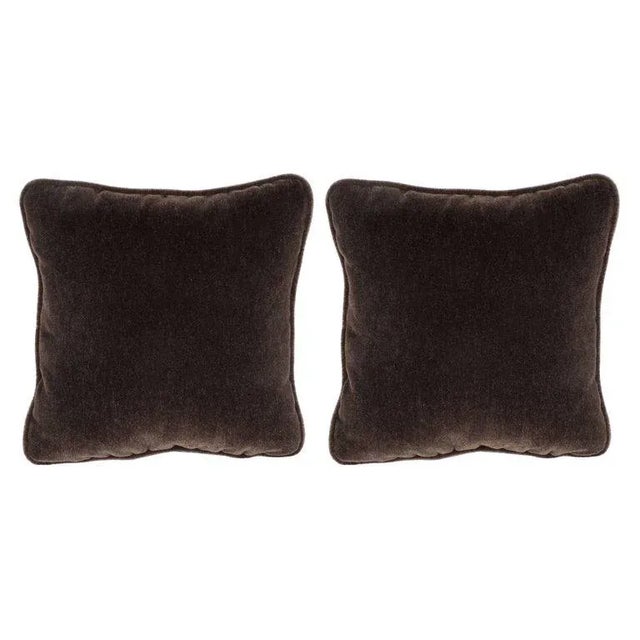 Custom Handmade Pillows in Chestnut Mohair with Piping - a Pair For Sale In New York - Image 6 of 6