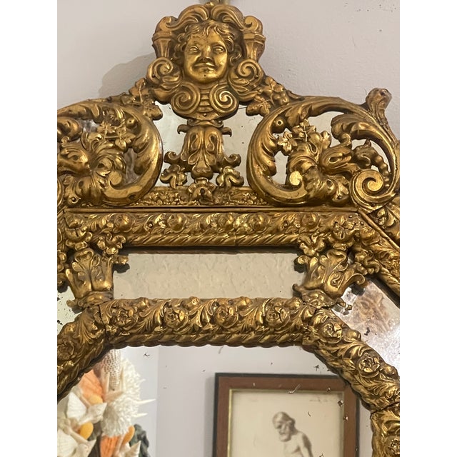 Brass French Napoleon III Octogonal Repoussé Brass Mirror, 19Th. Century, For Sale - Image 8 of 12