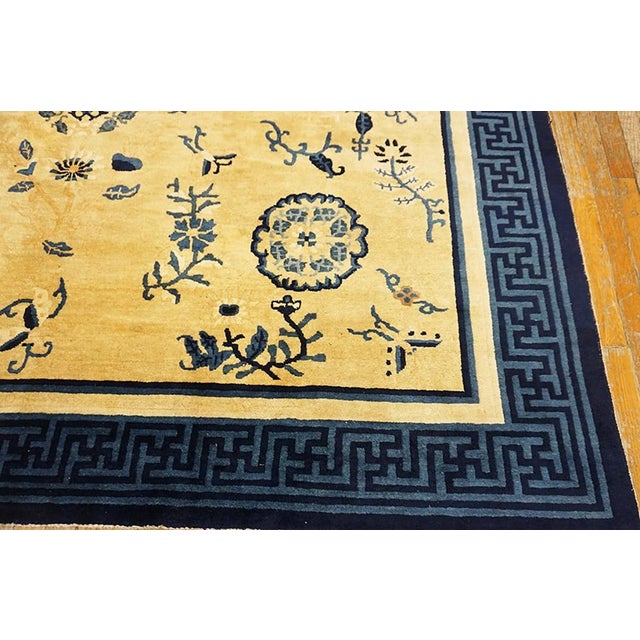 Early 20th Century 1900s Beige Ground Six Asymmetric Knots Chinoiserie Antique Chinese Peking Rug For Sale - Image 5 of 14